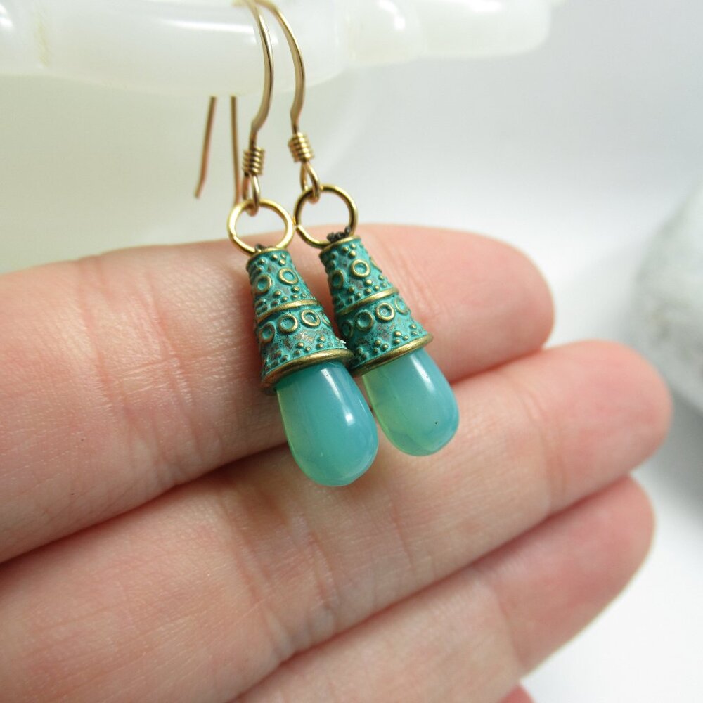 Uranium glass cone drop earrings